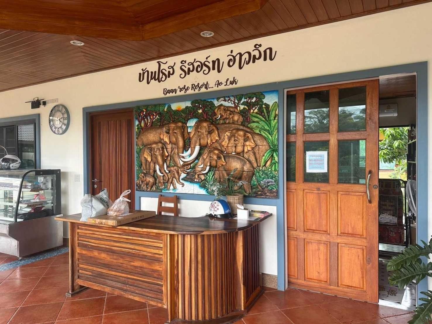Capital O 75518 Baan Rose Resort Ao Luk Extérieur photo